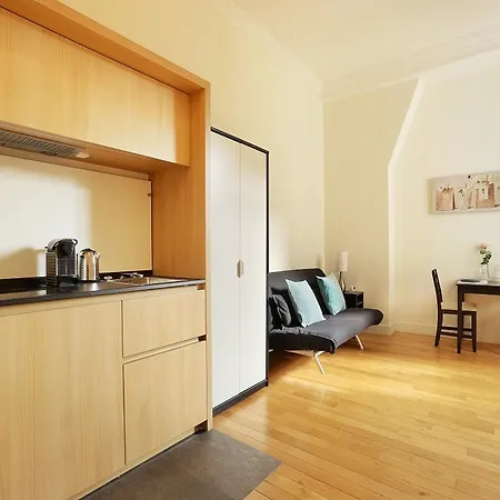 Studio Foch / Arc De Triomphe Apartment Paris